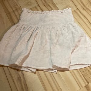 White forver 21 beach skirt